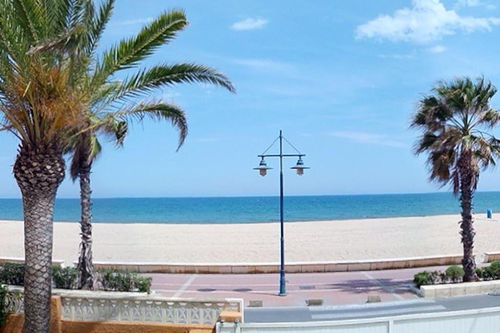 Beach Papa Luna Apartment Peñíscola エクステリア 写真